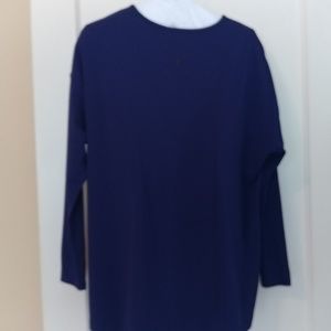 Lululemon flowing purple top